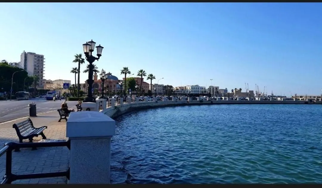 Dimora Falcone Bari Italien